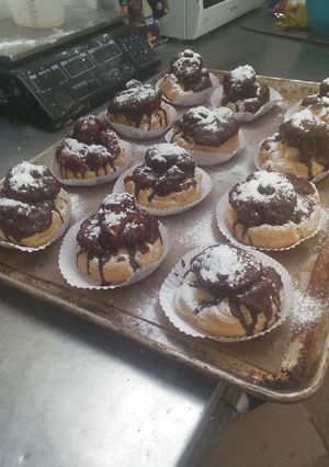 Una foto de Profiteroles