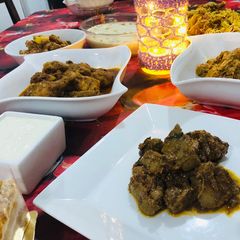 A picture of Beef desi karhai kaleji.