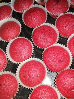 A picture of Red velvet.