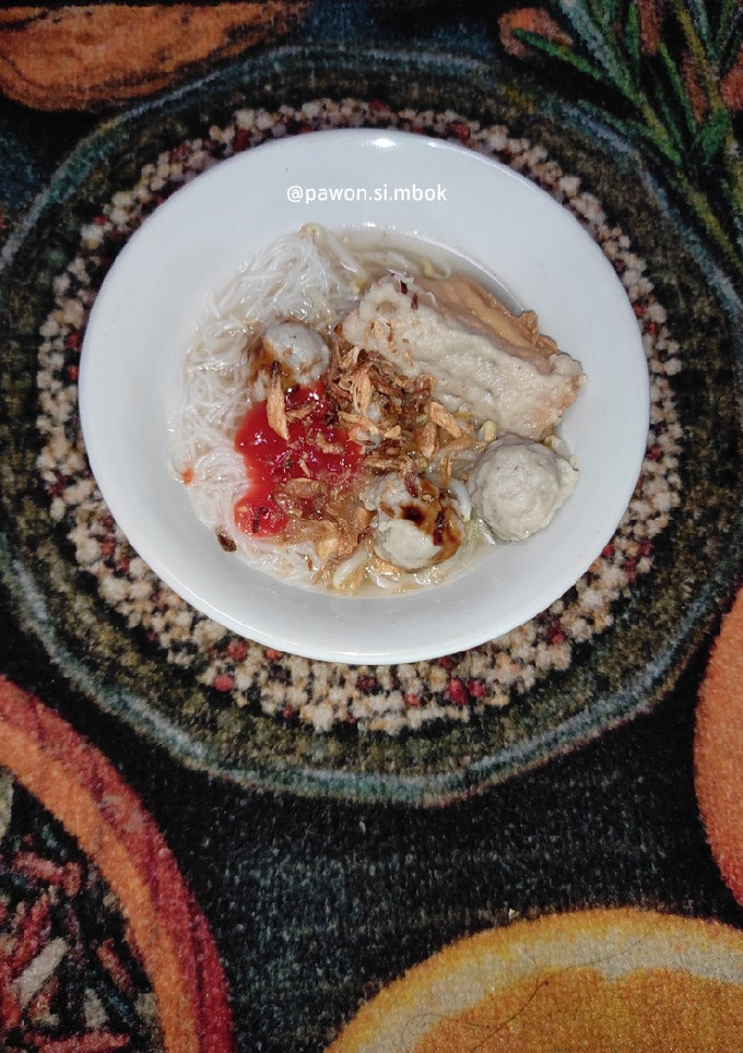 Foto resep Kuah bakso bening homemade seger @pawon.si.mbok