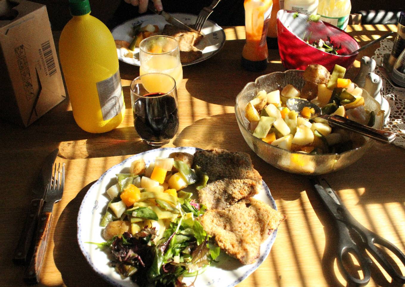 2 ensalardas y milanesas