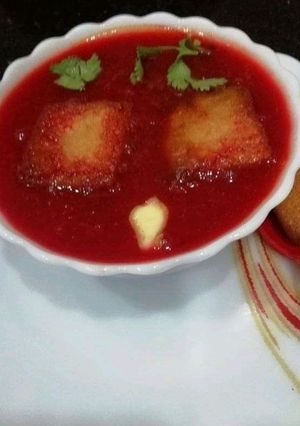 A picture of Beetroot & Carrot soup.