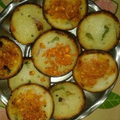 Semolina Appe A picture of Semolina Appe.