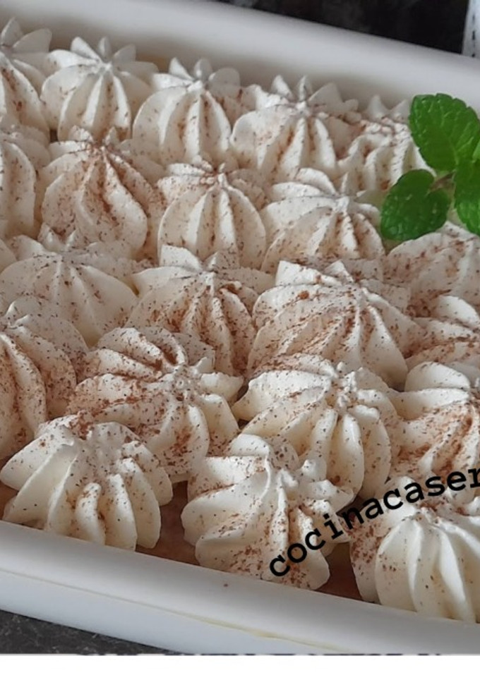 Una foto de Tarta tres leches -con leche condensada-