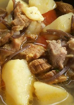 Hình của món Lagu bò.