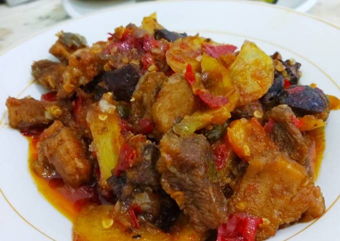 Balado Daging,kentang,hati ayam