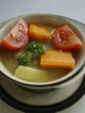 Langkah Mudah untuk Menyiapkan Resep Sop buntut sapi Scottish rasa mantap yang Bisa Manjain Lidah