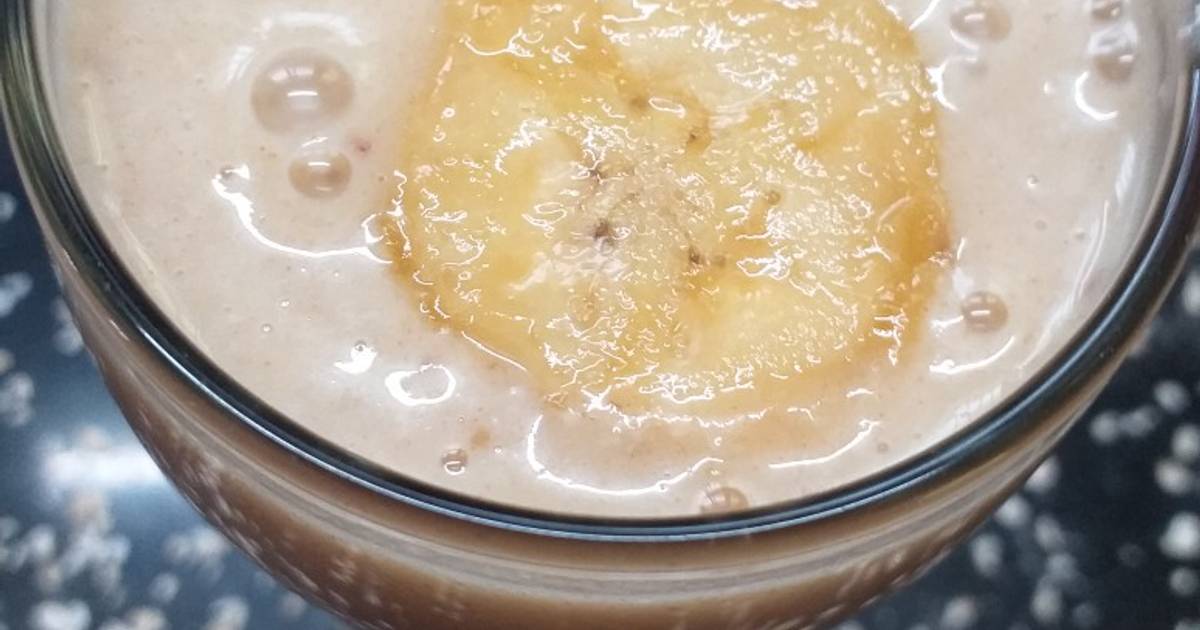 Healthy Banana Oats Dates Smoothie Recipe by Shayla Saleem Cookpad