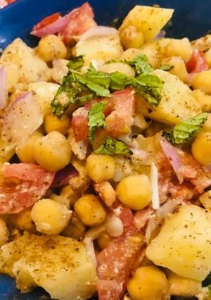 A picture of Chana chaat.