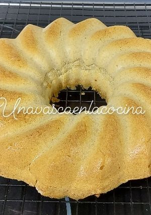 Una foto de Bizcocho con leche de coco