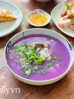 Hình của món Canh Khoai Tím Nấu Sườn Non.