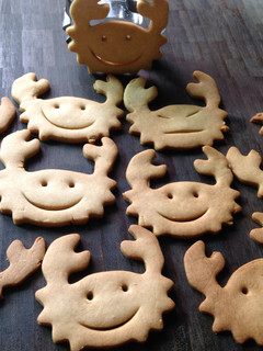 Ocean Crab Shaped Honey Butter Cookies-手工海洋螃蟹蜂蜜奶香餅乾❤!!! 的食譜成品照片
