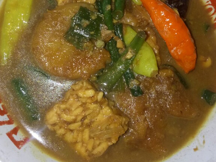 Langkah Mudah untuk Menyiapkan Semur jengkol kuah kuning, Menggugah Selera