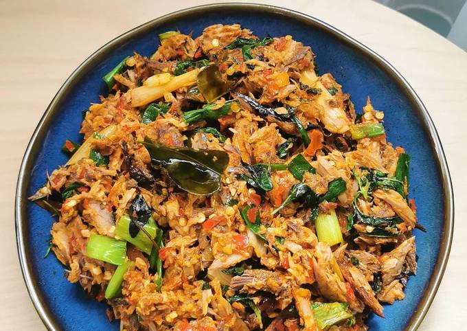 Resep Ikan Asap Cakalang Fufu Bumbu Rica Rica oleh Yuliyanti Zaenal -  Cookpad