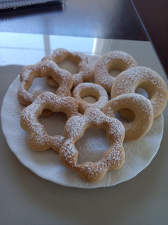 Una foto de Roscas de leche condensada