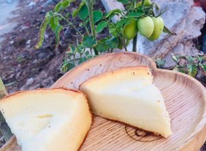 Hình của món Bánh bông lan phô mai Nhật Bản.