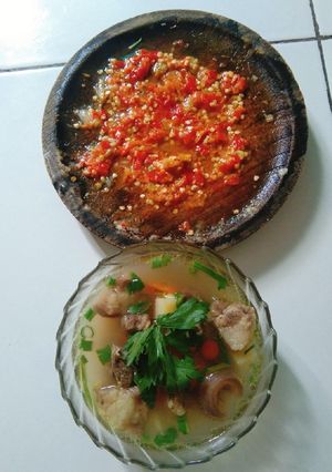 Foto resep Sop babi Dan sambal limau