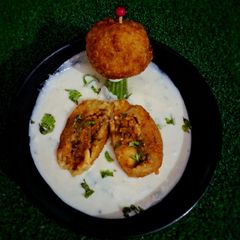 A picture of Farali dahi pettis.