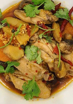 รูปของ ซุปปีกไก่ต้มซีอิ๊วสูตรเผ็ด