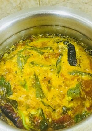 A picture of Andhra Miriyaalu Charu / Pepper rasam.