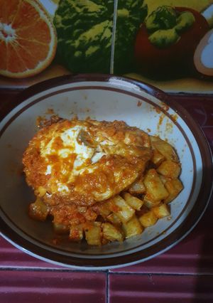 Foto resep Sambal goreng kentang dan telur ceplok sederhana