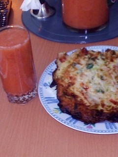 Una foto de Tortilla de verduras con harina y huevo