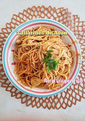 Una foto de Tallarines de Atún