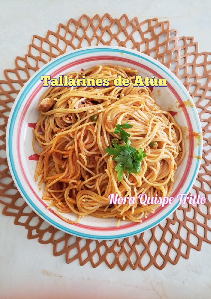 Una foto de Tallarines de Atún