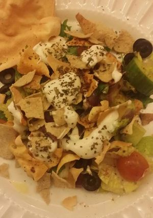 A picture of Fattoush.