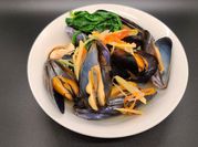 A picture of mussel meat