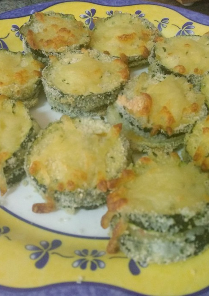 Una foto de Mini "sándwiches mixtos" de calabacín