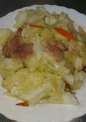 培根炒高麗菜 的食譜成品照片