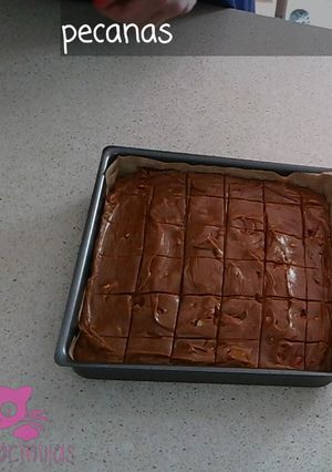 Una foto de Barra de chocolate y caramelo con pecanas TM6