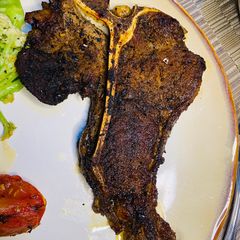 A picture of Daddy’s Spicy T-bone Steak.