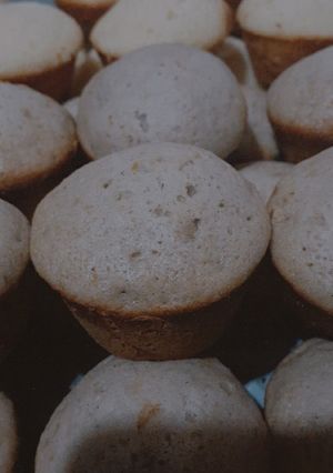 Una foto de Cupcakes de banana y avena