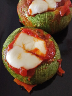 Una foto de Zapallitos rellenos de carne