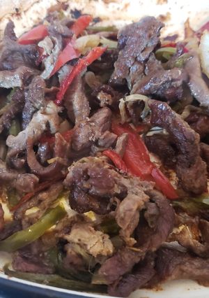 Una foto de Carne para fajitas al horno (ideal para días ocupados)