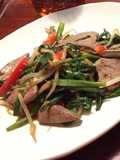 Stir-fried liver and chives