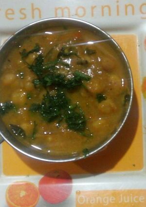छोले (Chole recipe in hindi) रेसिपी मुख्य फोटो