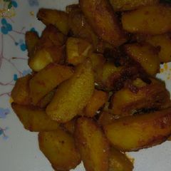 A picture of Paprika potatoes.