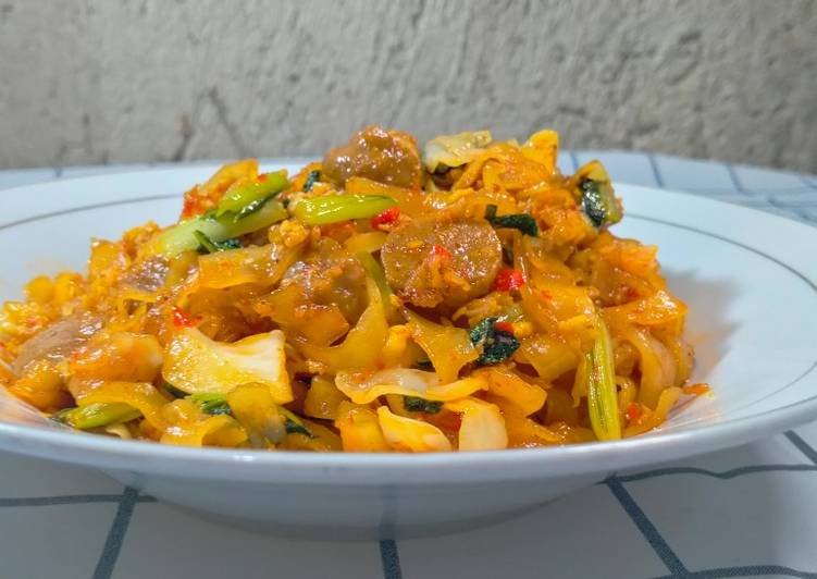 Bagaimana Buat Kwetiauw goreng pedas yang Bikin Ngiler