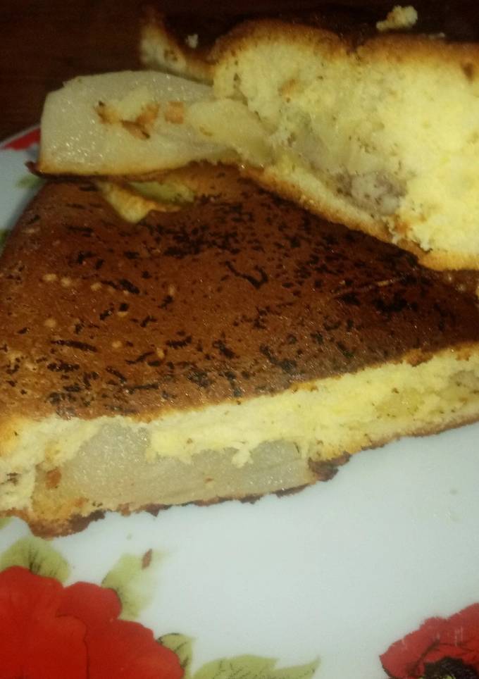 Пиріг з грушею і шоколадними крихтами