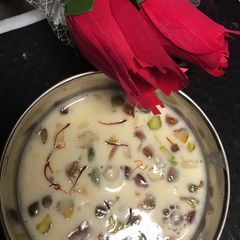 A picture of Kesar pistachio rabdi.