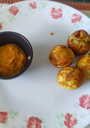 A picture of Mini masala paniyarum.