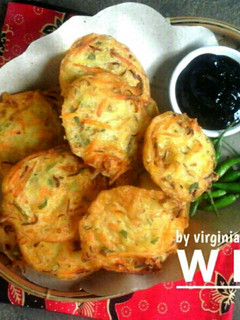 Foto resep Weci / Bakwan Sayuran / Ote Ote + resep sambal petis