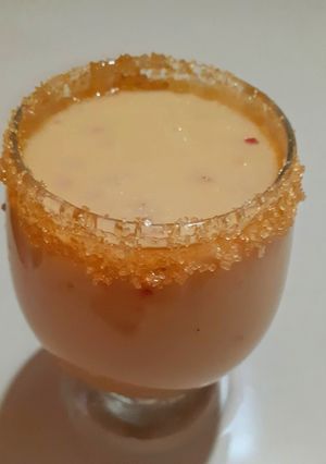 Una foto de Licuado de Mango, Manzana y Leche - Vitamina 🥭🍎🥛