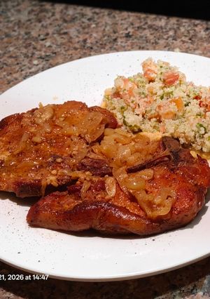 Una foto de Chuletas mediterráneas glaseadas (al horno)