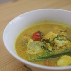 A picture of Spicy sour monkfish stew.