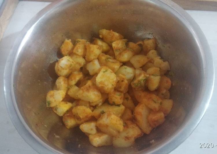 Steps to Make Homemade Aloo chat