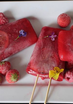 A picture of Berry Nice lolly.